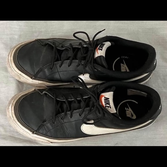 Nike youth size 6Y (big boys / girls) Boys Court Legacy DA5380-002 - Picture 5 of 11